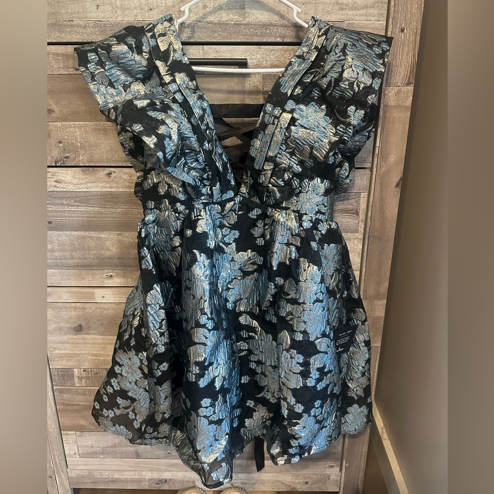 Lulu's Black and Silver/Gold Textured Dress